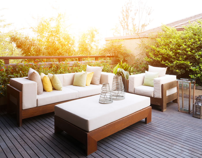 Kustom Decks LLC Decks & Patio Services